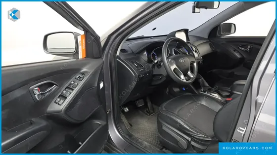 HYUNDAI TUCSON DIESEL 2WD X20