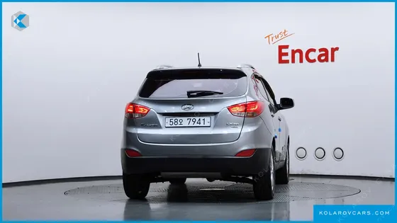 HYUNDAI TUCSON DIESEL 2WD LX20