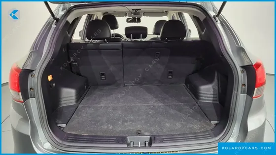 HYUNDAI TUCSON DIESEL 2WD LX20