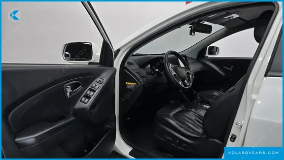 HYUNDAI TUCSON DIESEL 2WD LX20