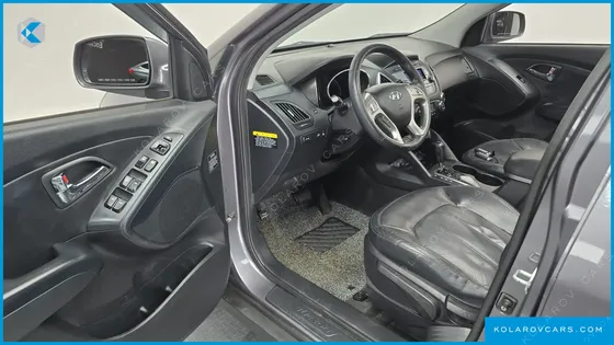 HYUNDAI TUCSON DIESEL 2WD LX20