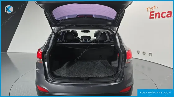 HYUNDAI TUCSON DIESEL 2WD LX20