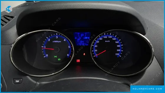 HYUNDAI TUCSON DIESEL 2WD LX20