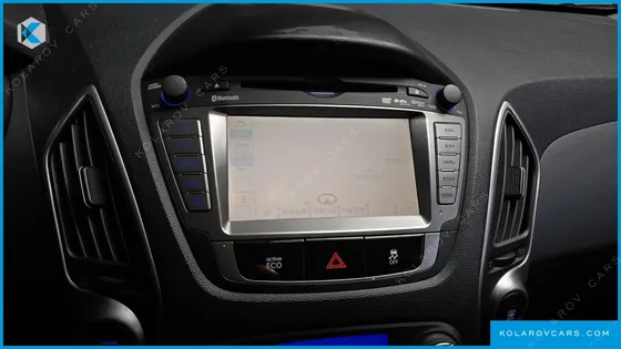 HYUNDAI TUCSON DIESEL 2WD LX20