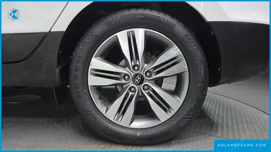 HYUNDAI TUCSON DIESEL(E-VGT) 2WD