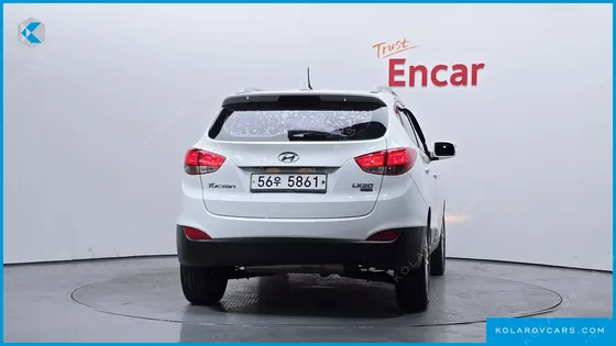 HYUNDAI TUCSON DIESEL 2WD LX20