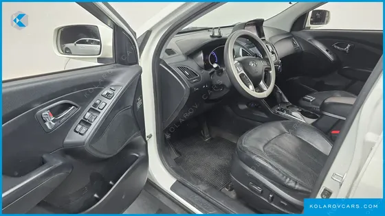HYUNDAI TUCSON DIESEL 2WD LX20