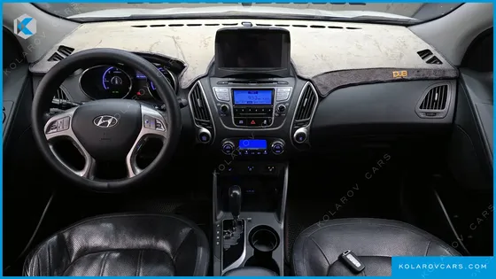 HYUNDAI TUCSON DIESEL 2WD LX20