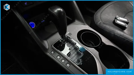 HYUNDAI TUCSON DIESEL 2WD LX20
