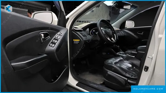 HYUNDAI TUCSON DIESEL 2WD LX20