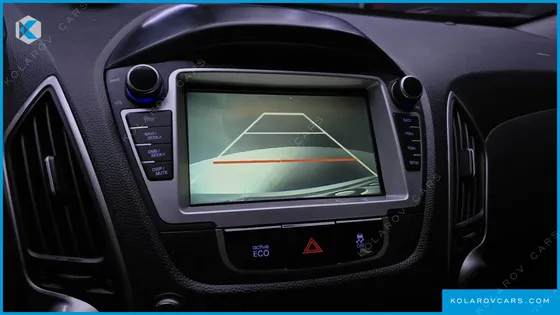 HYUNDAI TUCSON DIESEL 2WD LX20
