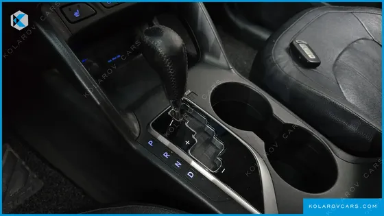 HYUNDAI TUCSON DIESEL 2WD LX20