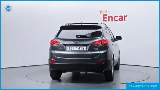 HYUNDAI TUCSON DIESEL 2WD LX20