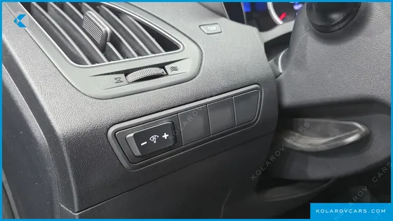 HYUNDAI TUCSON DIESEL 2WD LX20