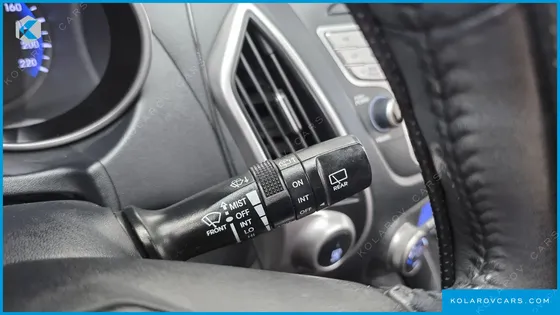 HYUNDAI TUCSON DIESEL 2WD LX20
