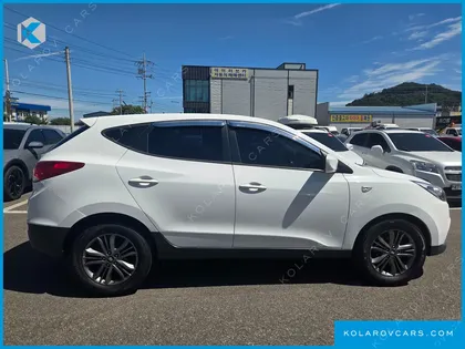 HYUNDAI TUCSON DIESEL(E-VGT) 2WD