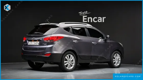 HYUNDAI TUCSON DIESEL 2WD LX20