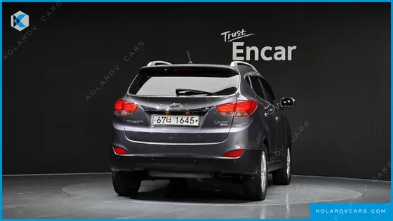 HYUNDAI TUCSON DIESEL 2WD LX20