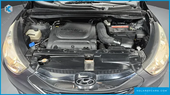 HYUNDAI TUCSON DIESEL 2WD LX20