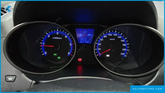 HYUNDAI TUCSON DIESEL 2WD LX20