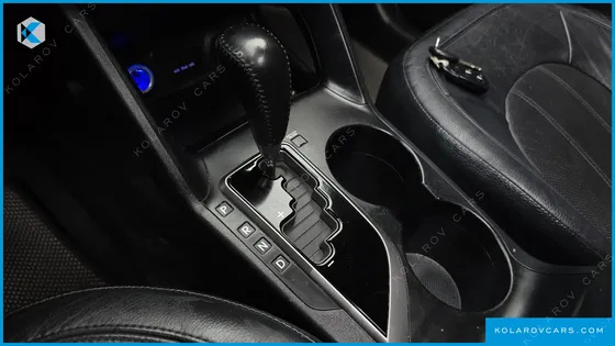 HYUNDAI TUCSON DIESEL 2WD LX20