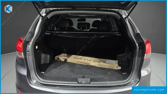 HYUNDAI TUCSON DIESEL 2WD LX20