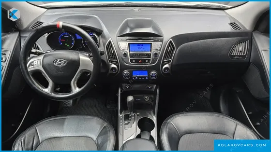 HYUNDAI TUCSON DIESEL 2WD LX20