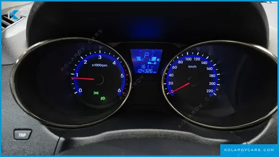 HYUNDAI TUCSON DIESEL 2WD LX20