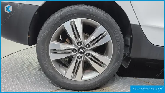HYUNDAI TUCSON DIESEL(E-VGT) 2WD