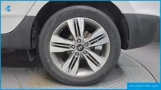 HYUNDAI TUCSON DIESEL(E-VGT) 2WD