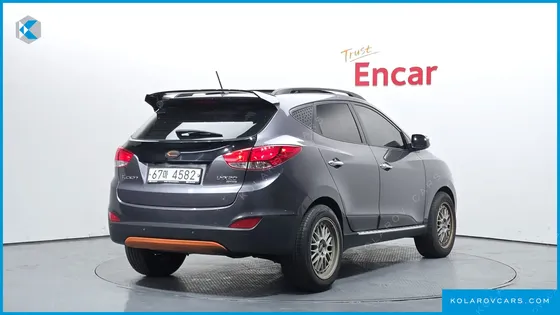 HYUNDAI TUCSON DIESEL 2WD LMX20