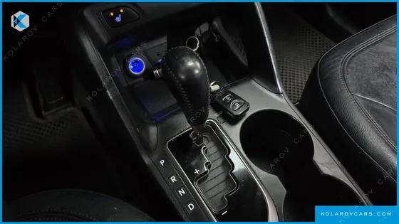 HYUNDAI TUCSON DIESEL 2WD LX20
