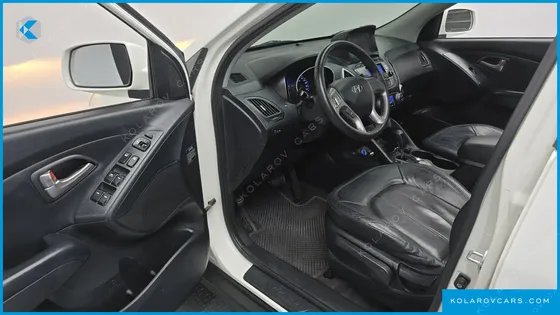 HYUNDAI TUCSON DIESEL 2WD LX20