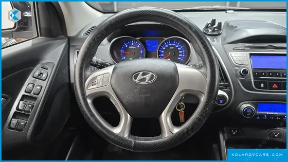 HYUNDAI TUCSON DIESEL 2WD LX20