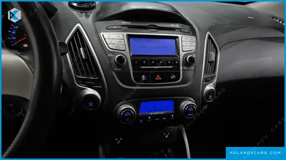 HYUNDAI TUCSON DIESEL 2WD LX20