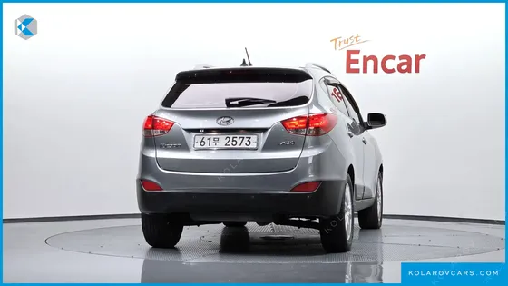 HYUNDAI TUCSON DIESEL 2WD LX20