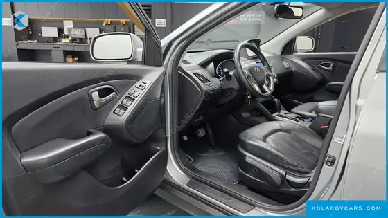HYUNDAI TUCSON DIESEL 2WD LX20