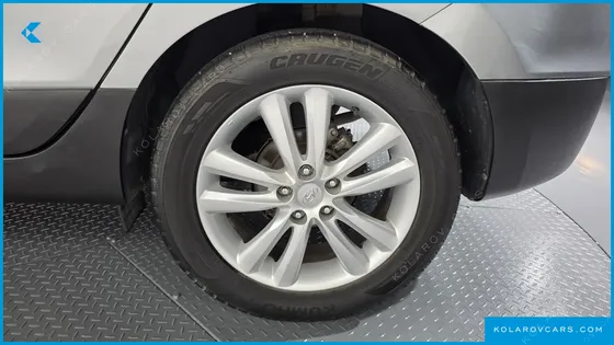 HYUNDAI TUCSON DIESEL 2WD LX20