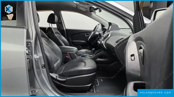 HYUNDAI TUCSON DIESEL 2WD LX20