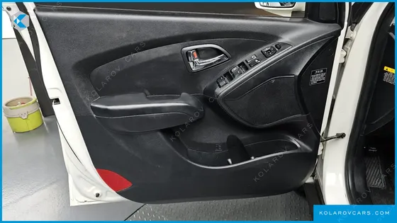HYUNDAI TUCSON DIESEL 2WD X20