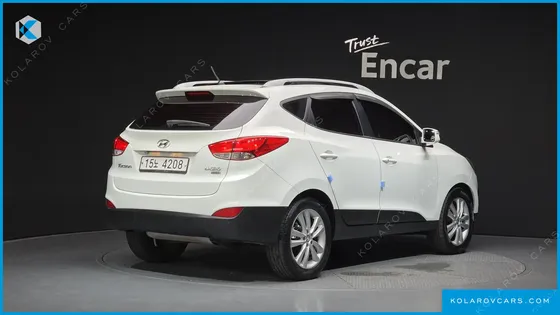 HYUNDAI TUCSON DIESEL 2WD LX20