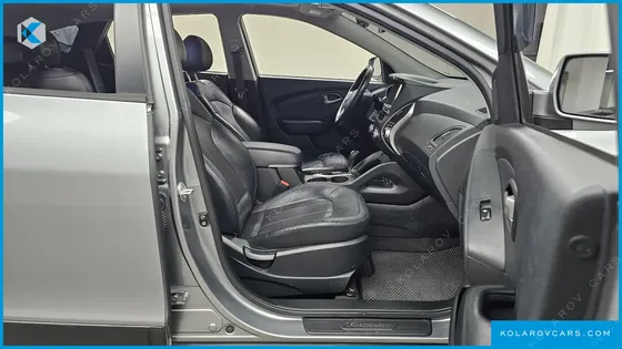 HYUNDAI TUCSON DIESEL 4WD LX20