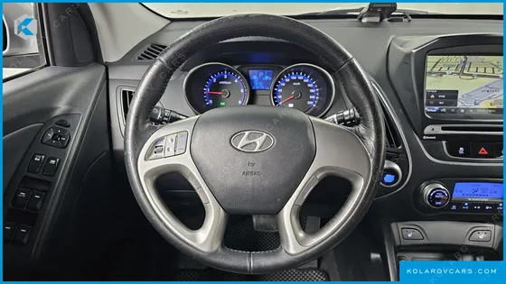 HYUNDAI TUCSON DIESEL 4WD LX20