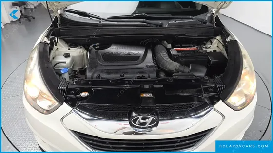 HYUNDAI TUCSON DIESEL 2WD LX20