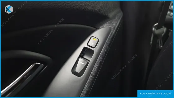 HYUNDAI TUCSON DIESEL 2WD LX20