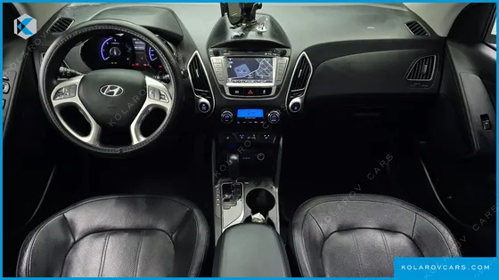 HYUNDAI TUCSON DIESEL 2WD LX20