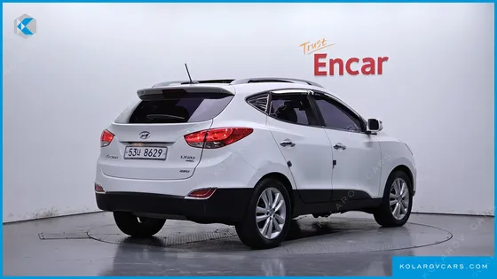 HYUNDAI TUCSON DIESEL 4WD LX20