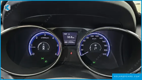 HYUNDAI TUCSON DIESEL 4WD LX20