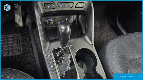HYUNDAI TUCSON DIESEL 4WD LX20