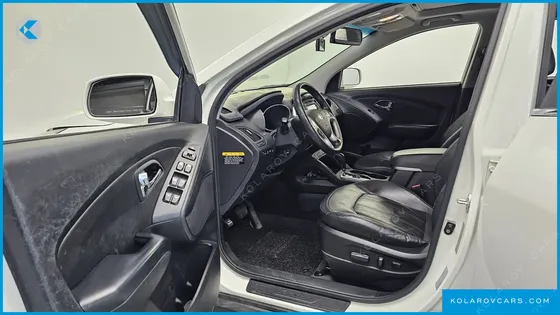 HYUNDAI TUCSON DIESEL 4WD LX20